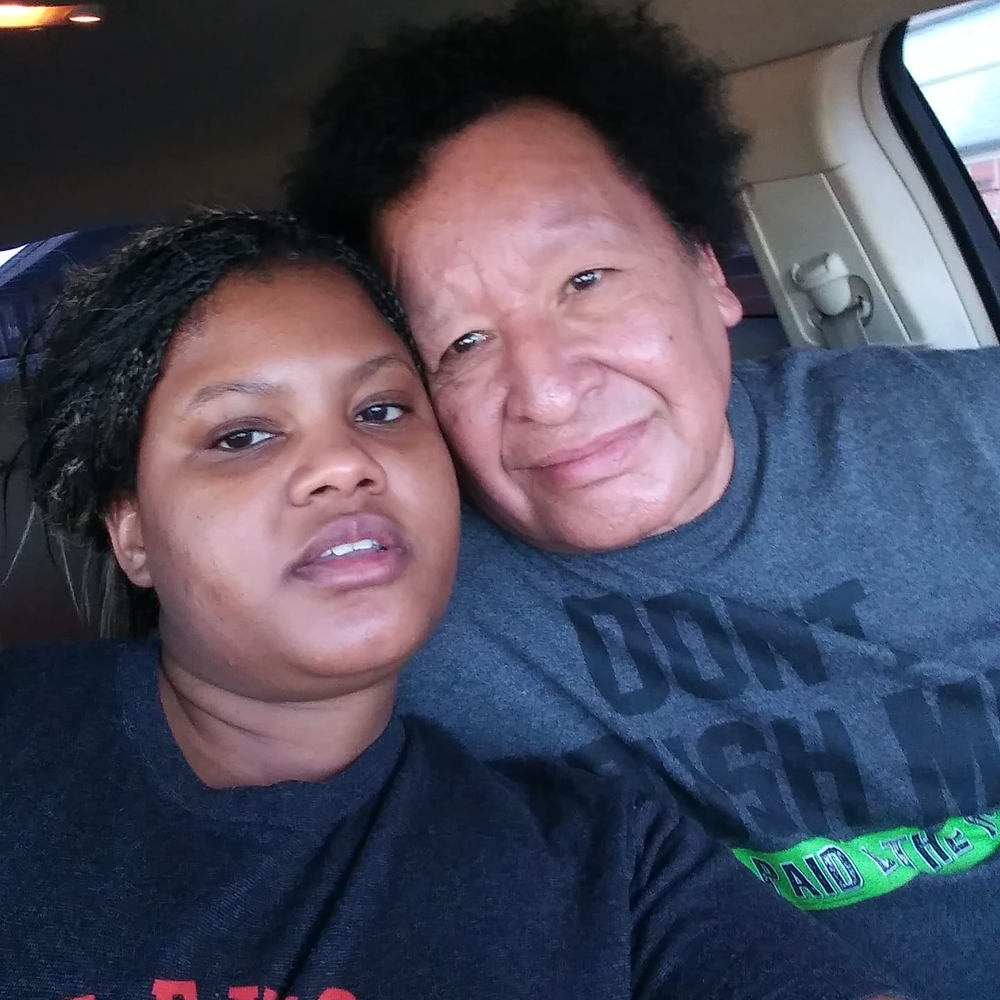 Meet your Posher, Crystal